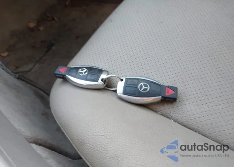 2010 Mercedes-Benz C 300 Luxury 4Matic/Sport 4Matic from USA, damaged, VIN WDDGF8BB4AF420889